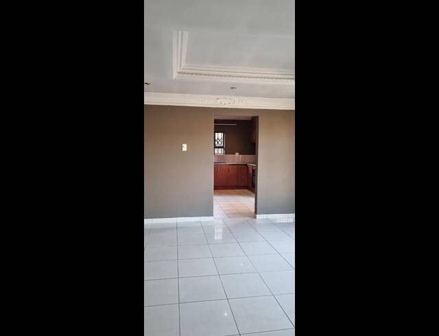 2 BEDROOM HOUSE FOR SALE IN MONDEOR